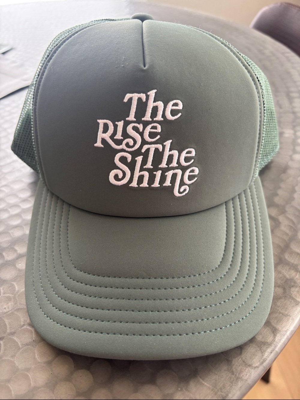 NWOT Vuori Green Trucker Hat "The Rise The Shine"